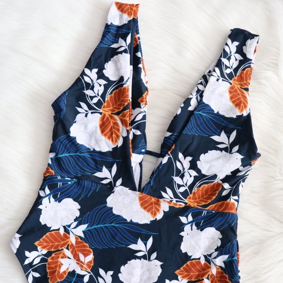 Blue Floral V Neck One Piece Swimsuit Sz L- Swim - Picture 6 of 7